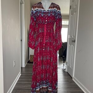 Elegant Red Patterned Maxi Dress